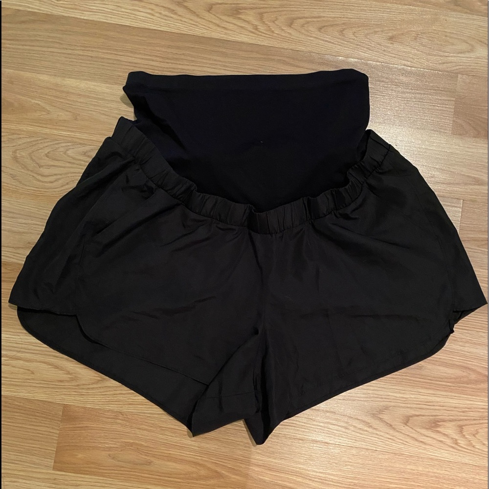 Maternity workout shorts